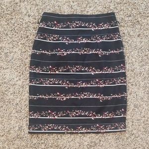 Floral print skirt